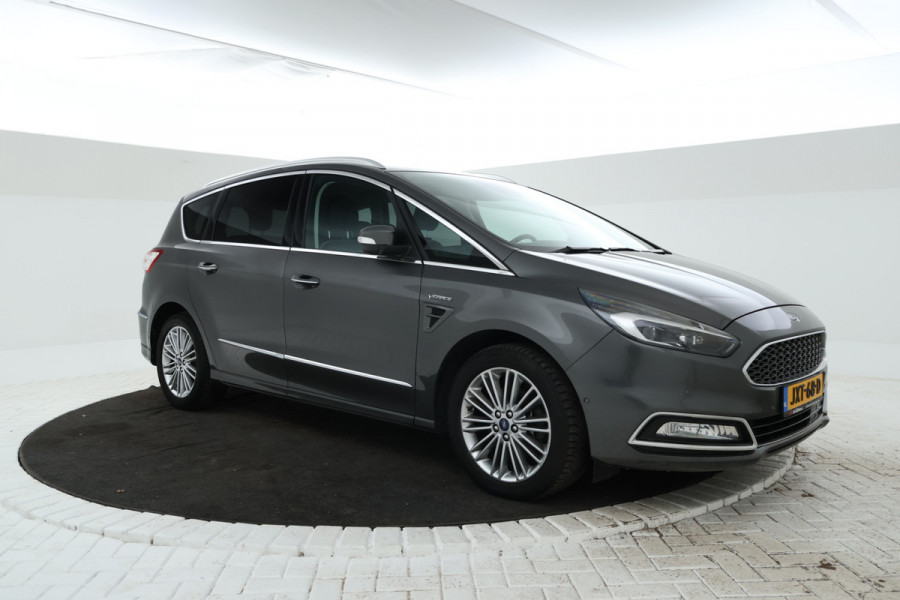 Ford S-Max 2.0 Vignale 177Pk, Navigatie, Leer, Climate,