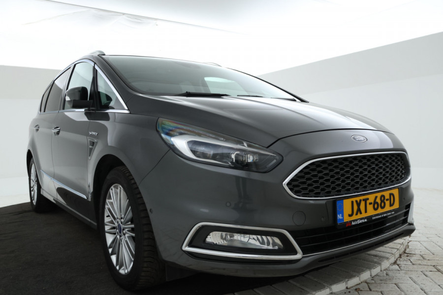 Ford S-Max 2.0 Vignale 177Pk, Navigatie, Leer, Climate,