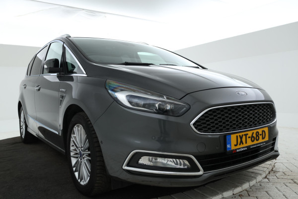 Ford S-Max 2.0 Vignale 177Pk, Navigatie, Leer, Climate,