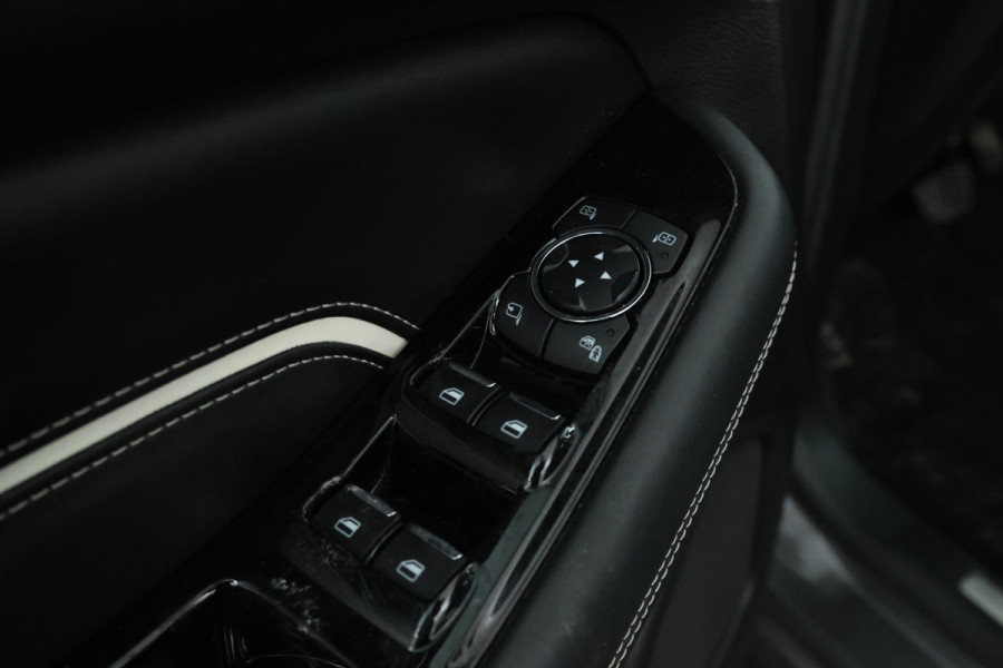 Ford S-Max 2.0 Vignale 177Pk, Navigatie, Leer, Climate,