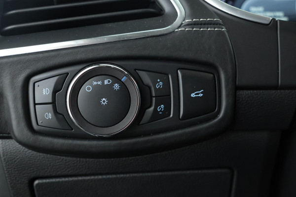 Ford S-Max 2.0 Vignale 177Pk, Navigatie, Leer, Climate,