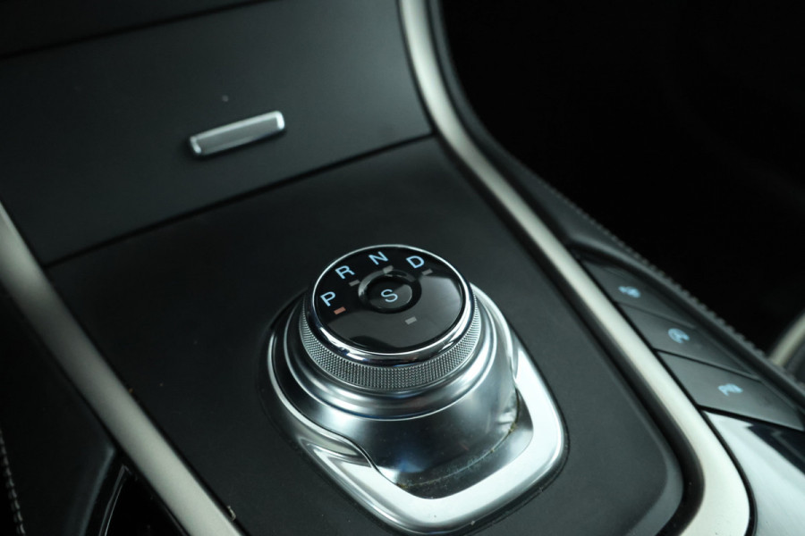 Ford S-Max 2.0 Vignale 177Pk, Navigatie, Leer, Climate,