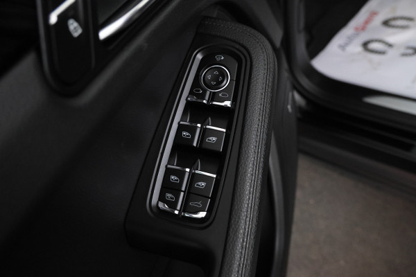 Porsche Macan 3.0 S 354PK, PDLS, Panorama, BOSE, luchtvering, trekhaak