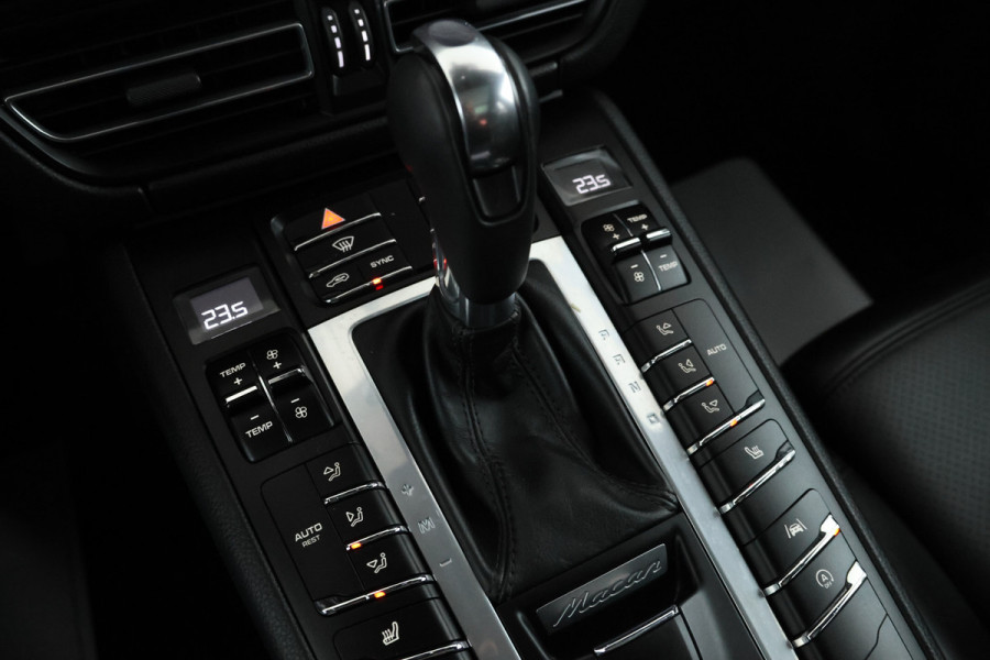 Porsche Macan 3.0 S 354PK, PDLS, Panorama, BOSE, luchtvering, trekhaak