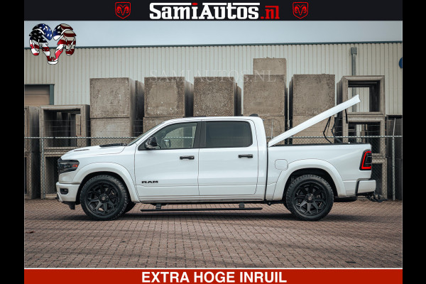Dodge Ram 1500 Limited Night | 5.7 V8 Hemi Full Option | LPG | Comfortabele Dubbele Cabine met Royale 5 Zitplaatsen | De Meest Luxe en Volle Pick-Up in zijn Klasse | BPM vrij | Nu Leverbaar uit Voorraad | Voorraad Nr v45lp