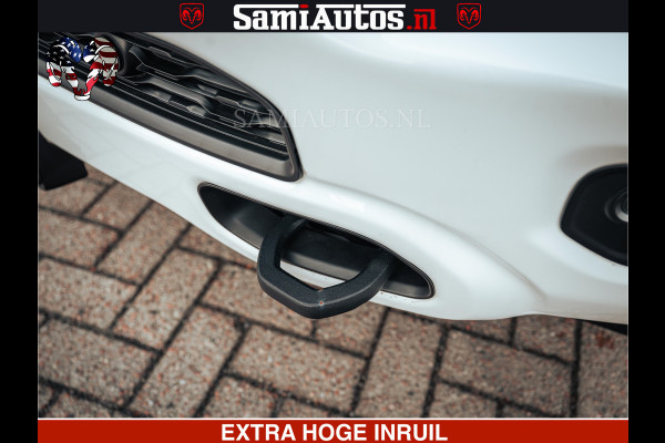 Dodge Ram 1500 Limited Night | 5.7 V8 Hemi Full Option | LPG | Comfortabele Dubbele Cabine met Royale 5 Zitplaatsen | De Meest Luxe en Volle Pick-Up in zijn Klasse | BPM vrij | Nu Leverbaar uit Voorraad | Voorraad Nr v45lp