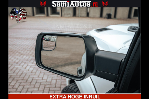 Dodge Ram 1500 Limited Night | 5.7 V8 Hemi Full Option | LPG | Comfortabele Dubbele Cabine met Royale 5 Zitplaatsen | De Meest Luxe en Volle Pick-Up in zijn Klasse | BPM vrij | Nu Leverbaar uit Voorraad | Voorraad Nr v45lp