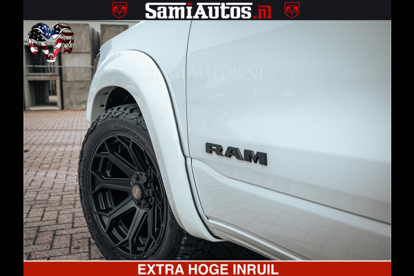 Dodge Ram 1500 Limited Night | 5.7 V8 Hemi Full Option | LPG | Comfortabele Dubbele Cabine met Royale 5 Zitplaatsen | De Meest Luxe en Volle Pick-Up in zijn Klasse | BPM vrij | Nu Leverbaar uit Voorraad | Voorraad Nr v45lp