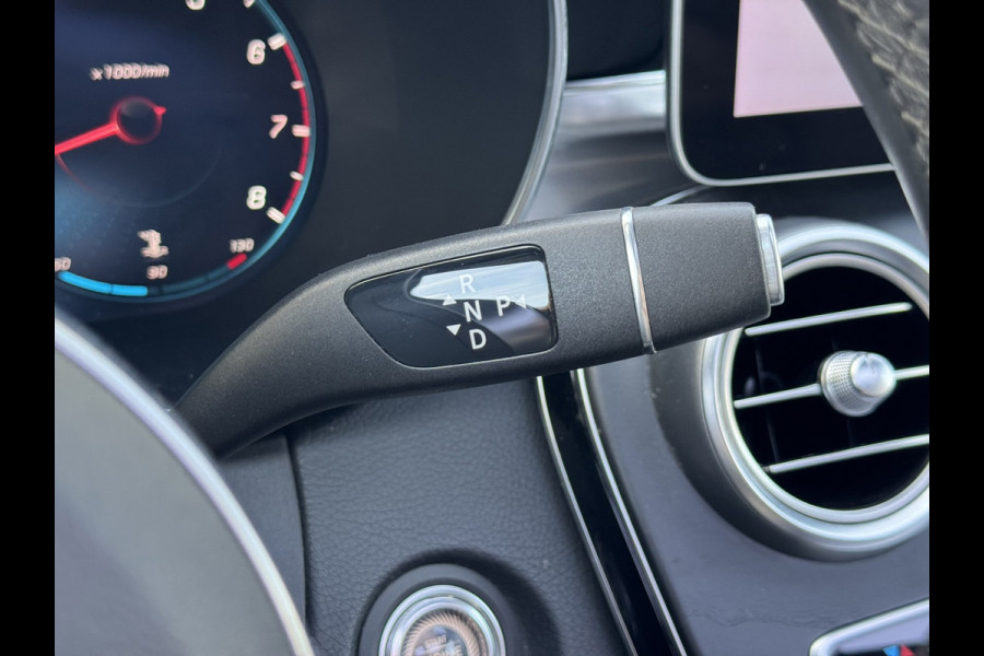 Mercedes-Benz C-Klasse Estate 180 Business Solution AMG Line/Nigh Pakk. | Pano, Leder/Alcan., Carplay/Android, Stoelverw., 18''