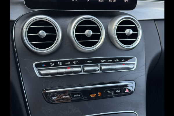 Mercedes-Benz C-Klasse Estate 180 Business Solution AMG Line/Nigh Pakk. | Pano, Leder/Alcan., Carplay/Android, Stoelverw., 18''