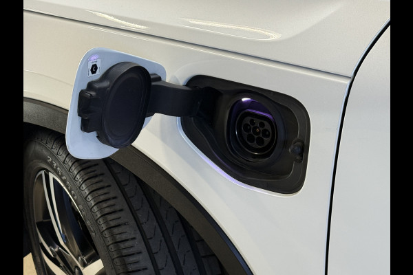 Volvo XC40 1.5 T4 Recharge R-Design Expression | Pano | Apple Carplay | Keyless