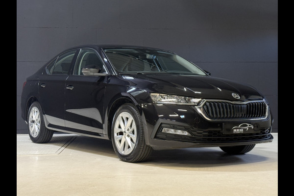 Škoda Octavia 1.0 e-TSI Business Edition | Draadloze lader | Carplay