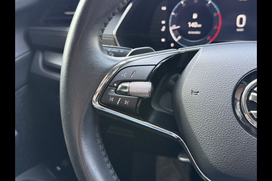 Škoda Octavia 1.0 e-TSI Business Edition | Draadloze lader | Carplay