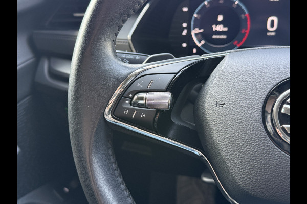 Škoda Octavia 1.0 e-TSI Business Edition | Draadloze lader | Carplay