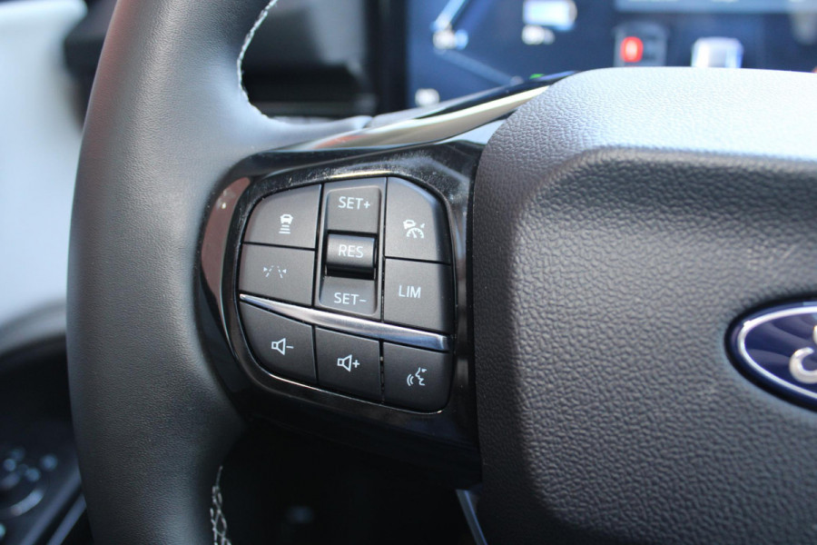 Ford Puma Gen-E Premium 44 kWh 168pk | Driver Assistance Pack | Winterpack | Panoramadak