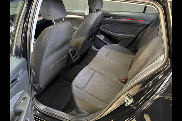 Volkswagen Golf Variant 1.0 TSI Life | Carplay | ACC | Draadloze lader