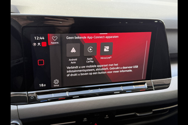 Volkswagen Golf Variant 1.0 TSI Life | Carplay | ACC | Draadloze lader