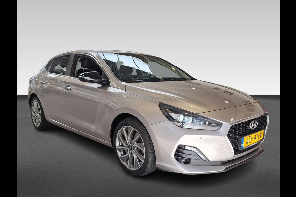 Hyundai i30 Fastback 1.0 T-GDI Premium | LED | Apple&Android auto