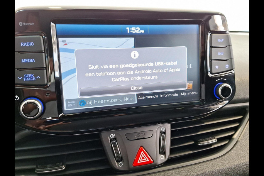 Hyundai i30 Fastback 1.0 T-GDI Premium | LED | Apple&Android auto