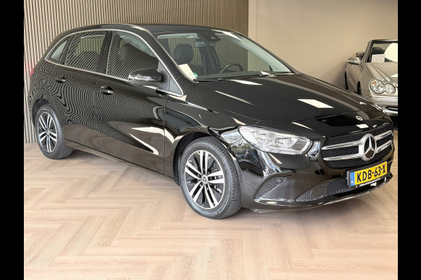 Mercedes-Benz B-Klasse B250e PLUG-IN HYBRIDE NAVIGATIE CAMERA CLIMATE CRUISE CONTROL PDC APPLE CARPLAY