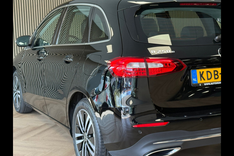 Mercedes-Benz B-Klasse B250e PLUG-IN HYBRIDE NAVIGATIE CAMERA CLIMATE CRUISE CONTROL PDC APPLE CARPLAY
