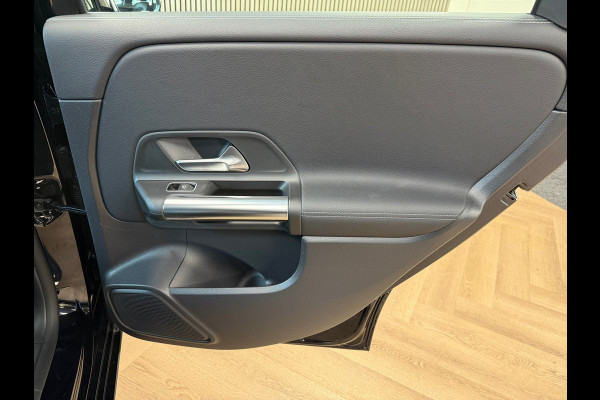 Mercedes-Benz B-Klasse B250e PLUG-IN HYBRIDE NAVIGATIE CAMERA CLIMATE CRUISE CONTROL PDC APPLE CARPLAY