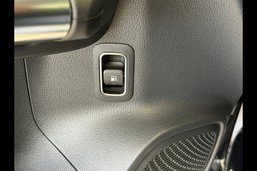 Mercedes-Benz B-Klasse B250e PLUG-IN HYBRIDE NAVIGATIE CAMERA CLIMATE CRUISE CONTROL PDC APPLE CARPLAY