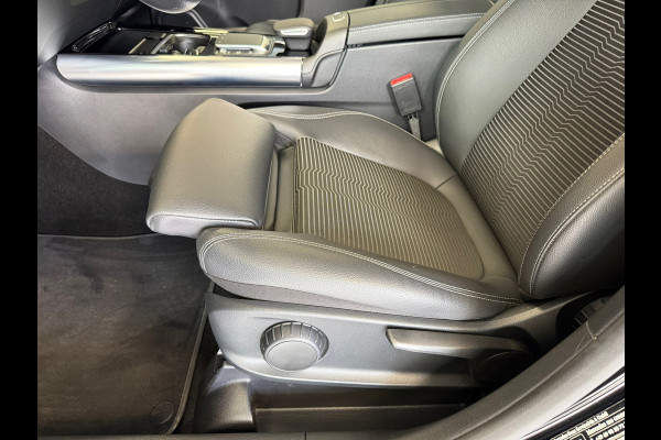 Mercedes-Benz B-Klasse B250e PLUG-IN HYBRIDE NAVIGATIE CAMERA CLIMATE CRUISE CONTROL PDC APPLE CARPLAY