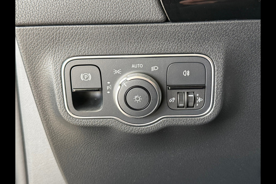 Mercedes-Benz B-Klasse B250e PLUG-IN HYBRIDE NAVIGATIE CAMERA CLIMATE CRUISE CONTROL PDC APPLE CARPLAY