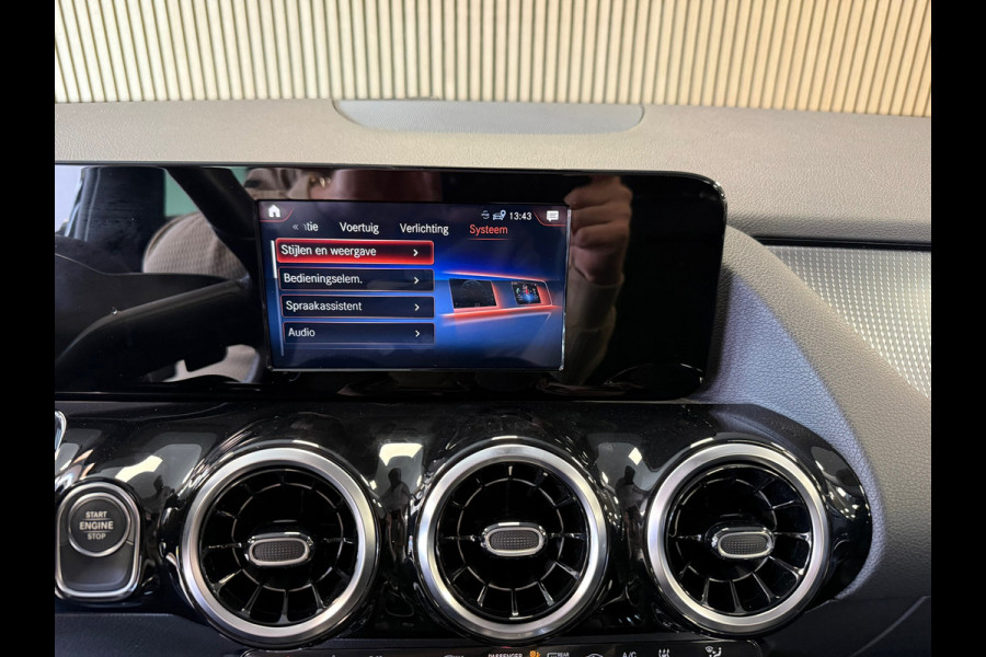 Mercedes-Benz B-Klasse B250e PLUG-IN HYBRIDE NAVIGATIE CAMERA CLIMATE CRUISE CONTROL PDC APPLE CARPLAY
