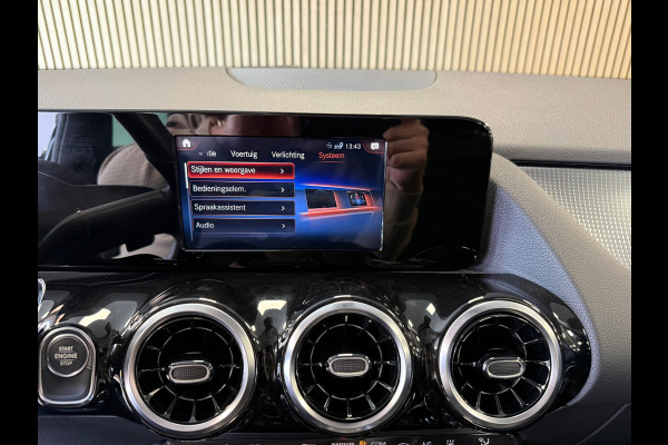 Mercedes-Benz B-Klasse B250e PLUG-IN HYBRIDE NAVIGATIE CAMERA CLIMATE CRUISE CONTROL PDC APPLE CARPLAY