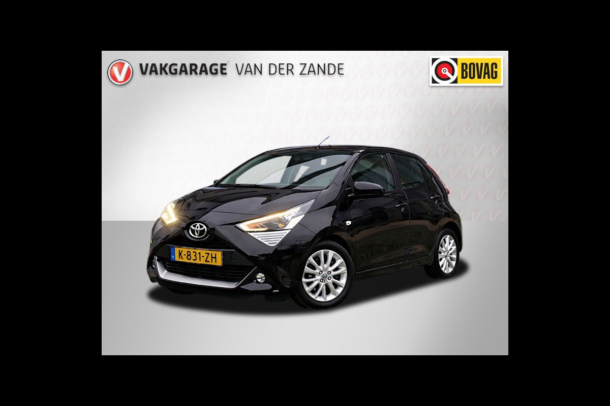 Toyota Aygo 1.0 VVT-i x-play Airco, Carplay, 5 DRS, NL/NAP!