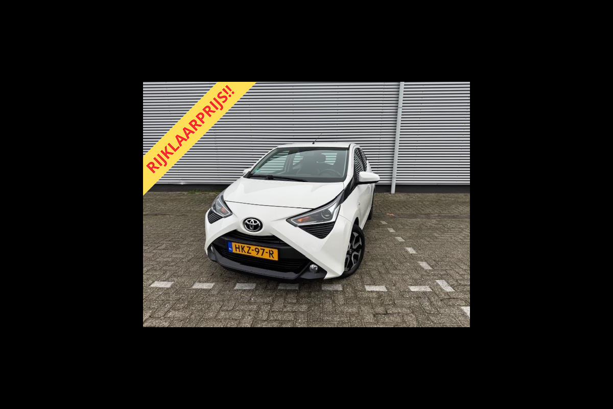 Toyota Aygo 1.0 VVT-i x-JBL,Carplay,achteruitrijcamera,airco,lm velgen