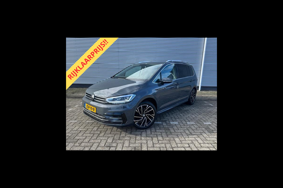 Volkswagen Touran 1.5 TSI R-Line Exclusive 7p,afn.Trekhaak,Navigatie,parkeersensoren/Camera,stoelverwarming,