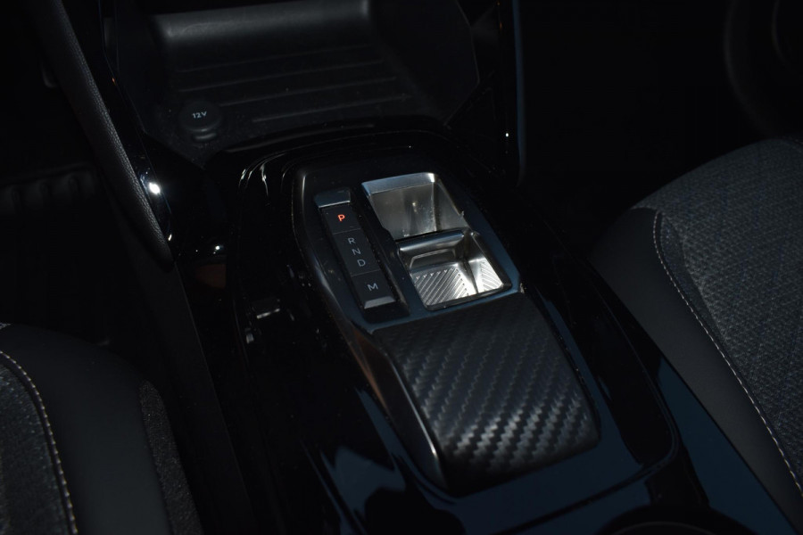 Peugeot 208 1.2 PureTech 100 PK Aut Allure | Carplay | Navi | PDC | Incl. garantie