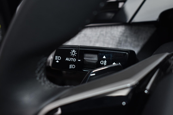 Peugeot 3008 1.2 Hybrid 145PK e-DCS6 Allure | LED | 360 Camera | Navi | Incl. garantie
