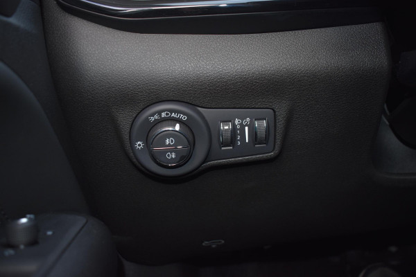 Jeep Compass 1.5T e-Hybrid S Aut. | Navi | 360 Camera | Leder | Stoelverw. | LED | Incl. garantie