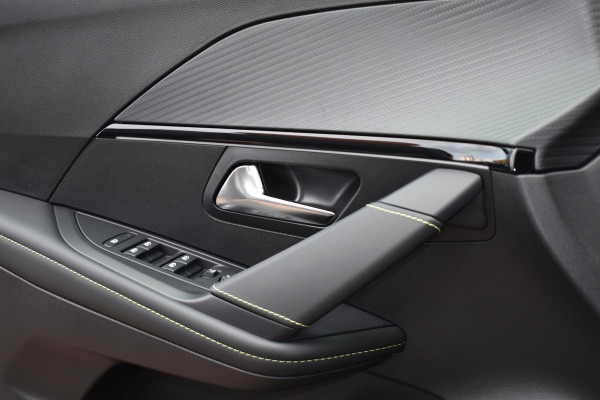 Peugeot 208 1.2 Hybrid 145PK e-DCS6 Aut. GT | Navi | Camera 360 | LED | Incl. garantie