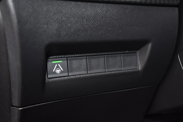 Peugeot 208 1.2 Hybrid 145PK e-DCS6 Aut. GT | Navi | Camera 360 | LED | Incl. garantie