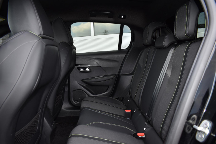 Peugeot 208 1.2 Hybrid 145PK e-DCS6 Aut. GT | Navi | Camera 360 | LED | Incl. garantie