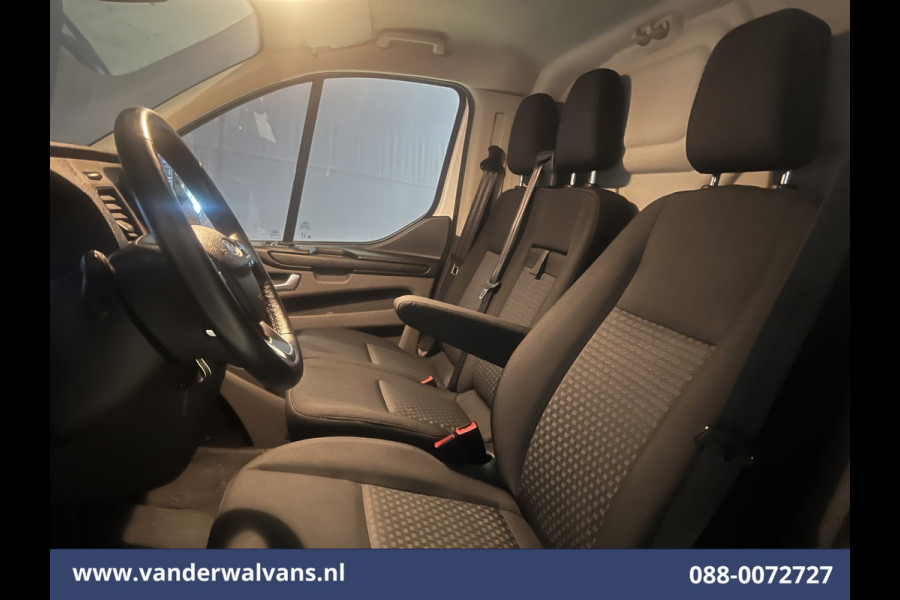 Ford Transit Custom 2.0 TDCI L2H1 Euro6 Airco | Camera | Apple Carplay | LED | Cruisecontrol 2800kg trekvermogen, Android Auto, Parkeersensoren, Verwarmde voorruit, Bijrijdersbank