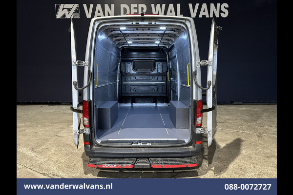 Volkswagen Crafter 2.0 TDI 140pk L3H3 L2H2 Euro6 Airco | Camera | Apple Carplay | Cruisecontrol Android Auto, Parkeersensoren, Bijrijdersbank, 3000kg Trekvermogen, zilver