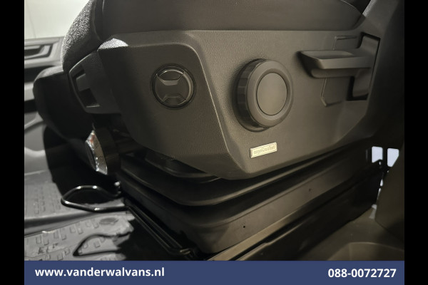 Volkswagen Crafter 2.0 TDI 140pk L3H3 L2H2 Euro6 Airco | Camera | Apple Carplay | Cruisecontrol Android Auto, Parkeersensoren, Bijrijdersbank, 3000kg Trekvermogen, zilver