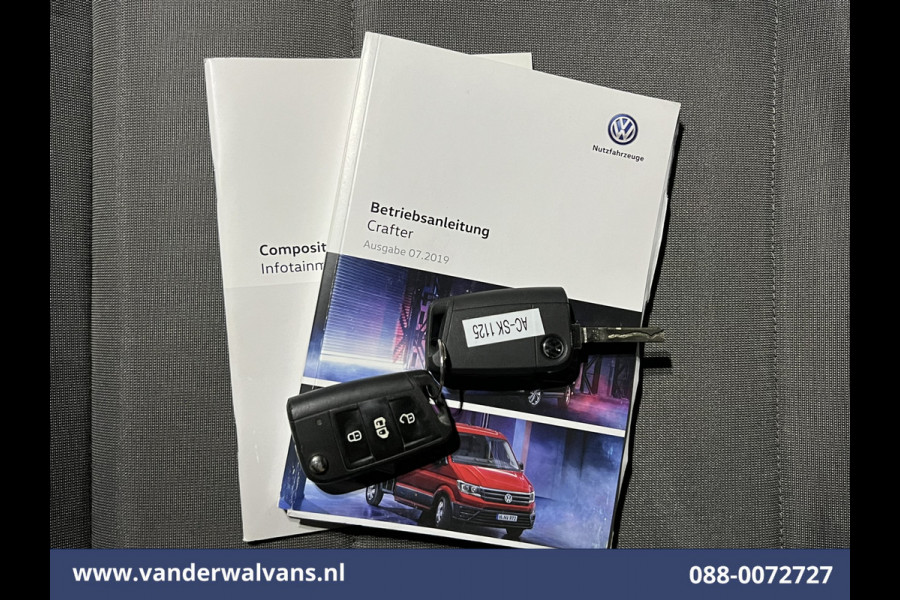 Volkswagen Crafter 2.0 TDI 140 pk L3H3 L2H2 Euro6 Airco | Camera | Navigatie | Apple Carplay | Massagestoel Android Auto, Parkeersensoren, 3000kg trekvermogen