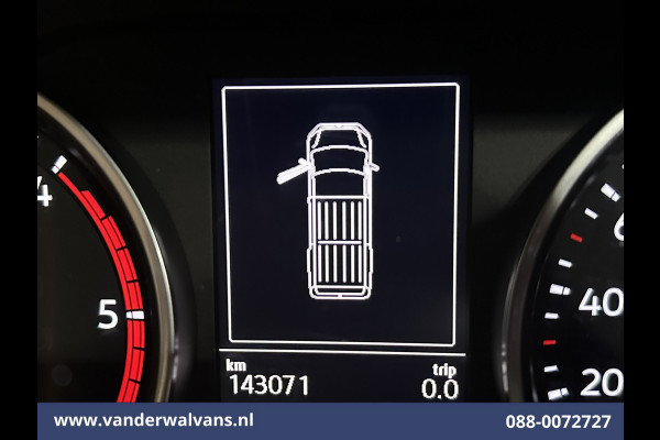 Volkswagen Crafter 2.0 TDI 177pk L3H3 L2H2 Euro6 Airco | Camera | Navigatie | Apple Carplay | Cruisecontrol Android Auto, Chauffeursstoel, 3000kg trekvermogen, Massagestoel