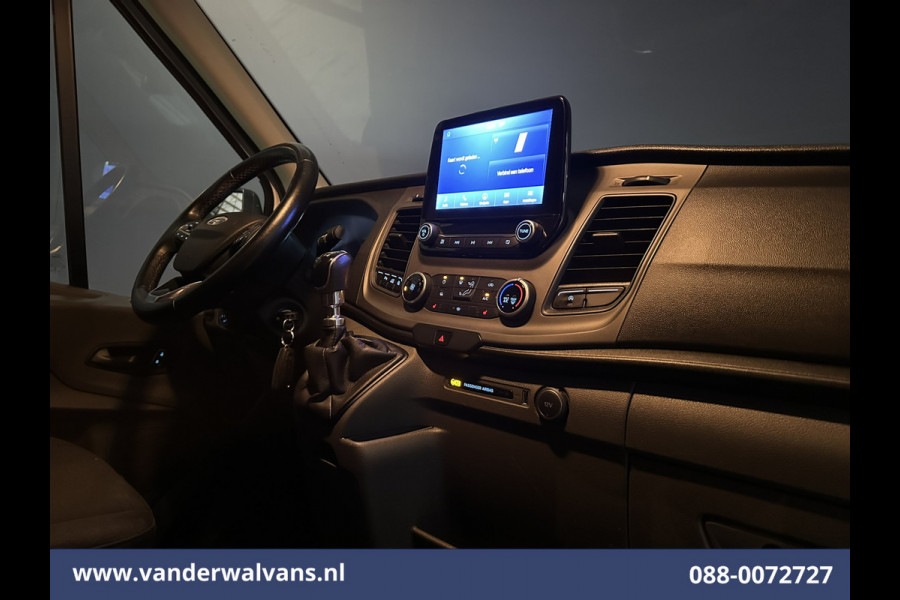 Ford Transit 2.0 TDCI 130pk L3H2 Euro6 Airco | Camera | Navigatie | Apple Carplay | Cruisecontrol | Stoelverwarming Android Auto, Verwarmde voorruit, Parkeersensoren, Bijrijdersbank