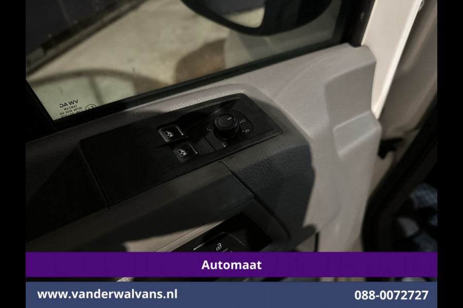 Volkswagen Crafter 2.0 TDI 141pk Automaat L4H3 L3H2 Euro6 Airco | Camera | Apple Carplay | Cruisecontrol Android Auto, Stoelverwarming, Bijrijdersbank, 3000kg trekvermogen