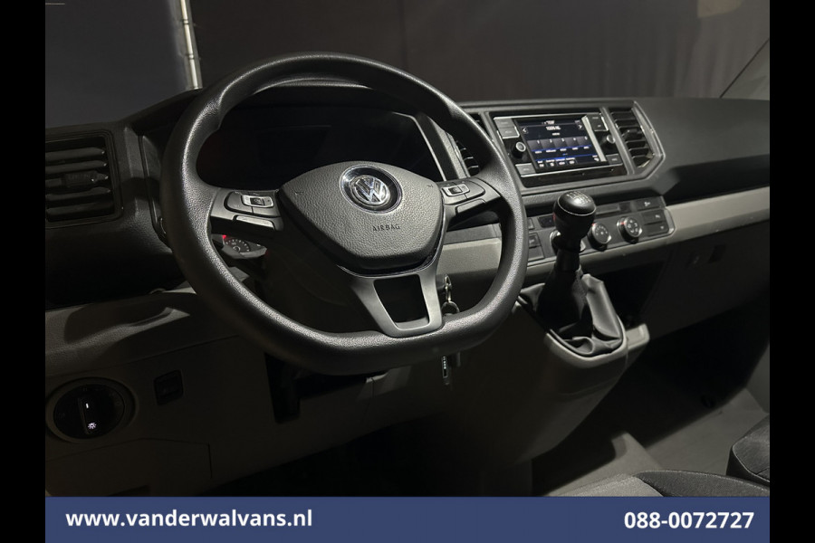 Volkswagen Crafter 2.0 TDI 141pk L3H3 L2H2 Euro6 Airco | Camera | Apple Carplay | Cruisecontrol | Chauffeursstoel Parkeersensoren, Bijrijdersbank, 3000kg trekvermogen,  Android Auto