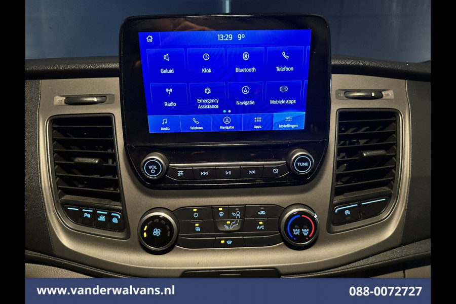Ford Transit 2.0 TDCI 170pk L3H3 Euro6 Airco | Navigatie | 2500kg Trekhaak | Cruisecontrol Verwarmde voorruit, Parkeersensoren, Bijrijdersbank