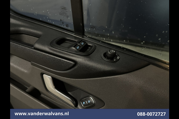 Ford Transit Custom 2.0 TDCI L1H1 Euro6 Airco | Navigatie | Camera | LED | Cruisecontrol Stoelverwarming Parkeersensoren, Verwarmde voorruit, Bijrijdersbank, 2500kg trekvermogen